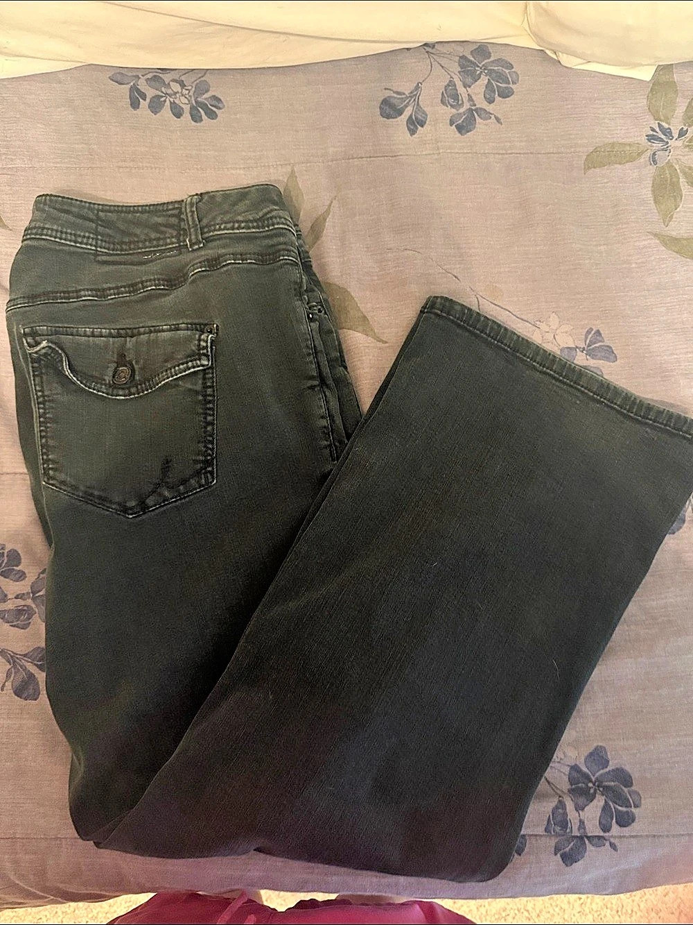 INC Bootleg Bootcut Jeans in Black